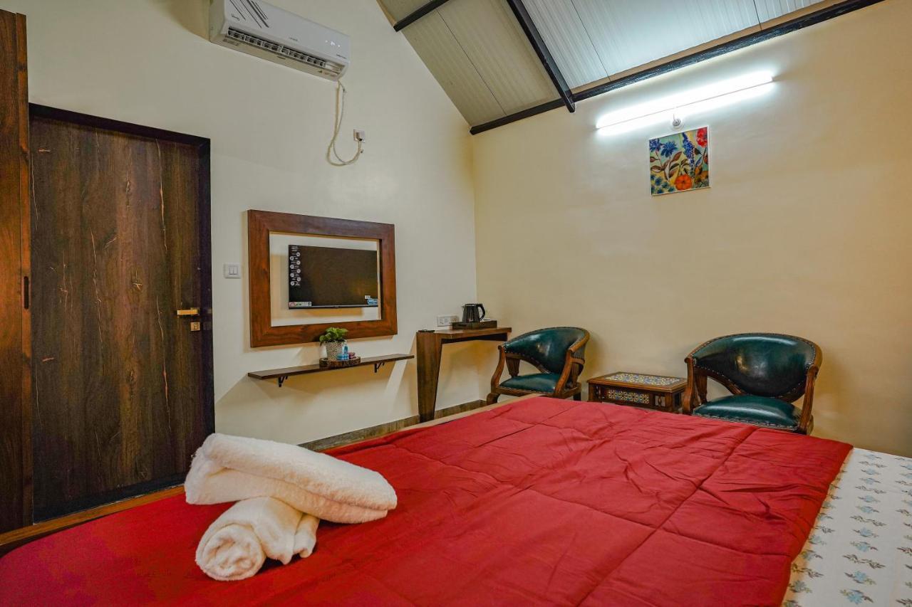 Ninad Homestays 卡尔贾特 外观 照片
