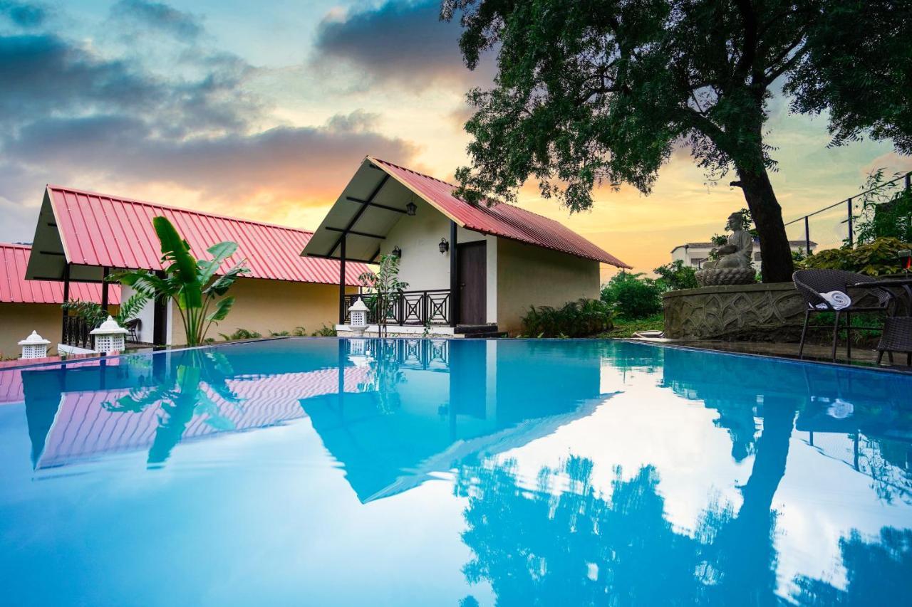 Ninad Homestays 卡尔贾特 外观 照片