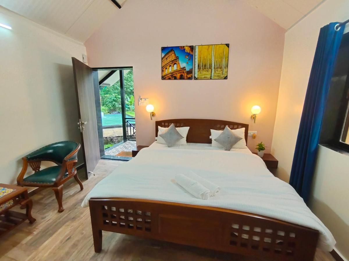 Ninad Homestays 卡尔贾特 外观 照片