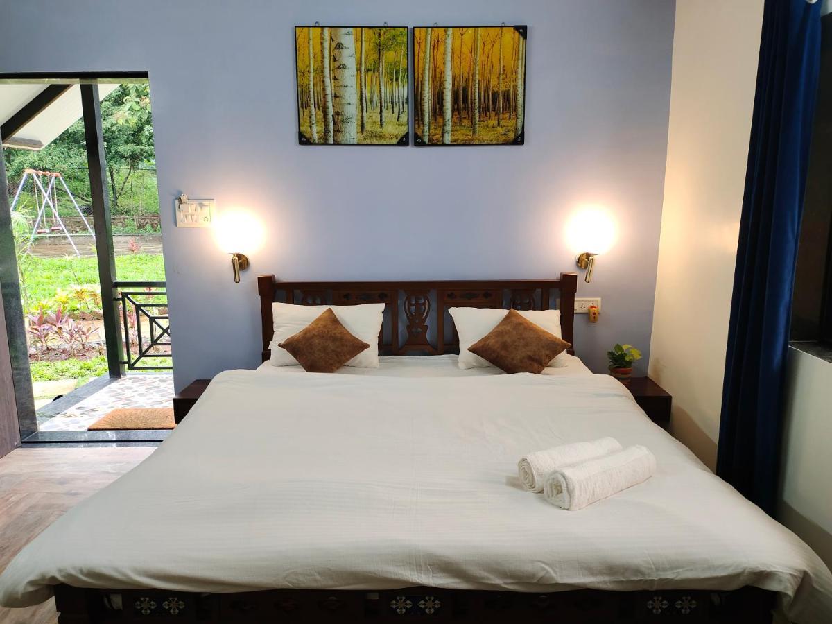 Ninad Homestays 卡尔贾特 外观 照片